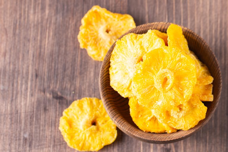 SOFT DRIED PINEAPPLE