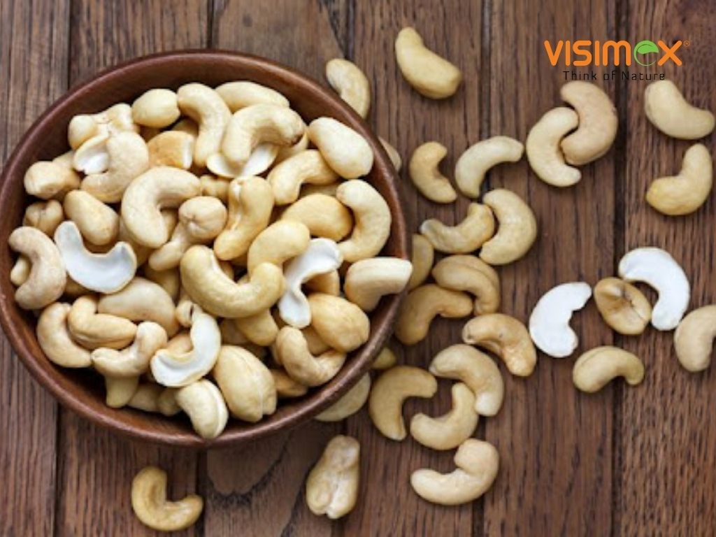 Best Time to Eat Cashew Nuts