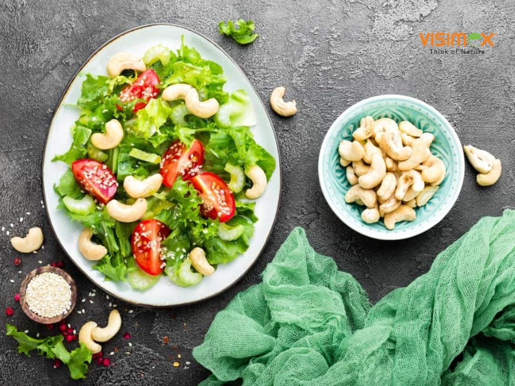 Pair Cashews with Other Healthy Foods