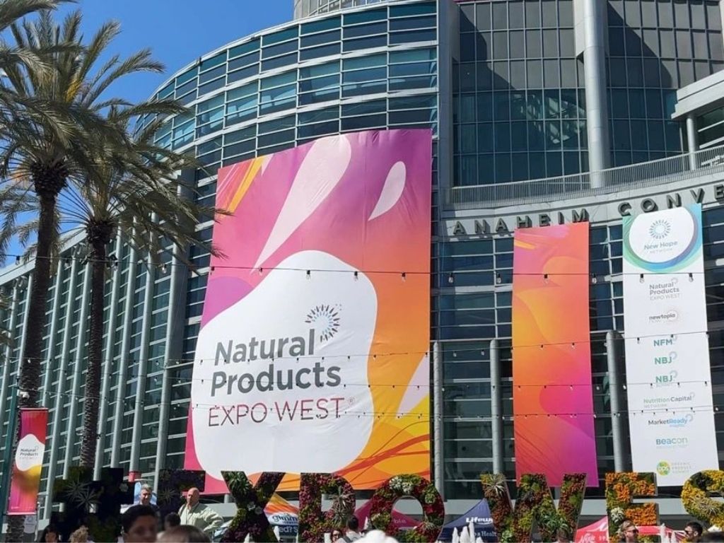 Năm 2026, Visimex tiếp tục tham dự West Expo 2026, một trong những sự kiện thương mại quốc tế quan trọng, nơi quy tụ các doanh nghiệp, nhà mua hàng và chuyên gia trong lĩnh vực nông sản, thực phẩm và các giải pháp phát triển bền vững.